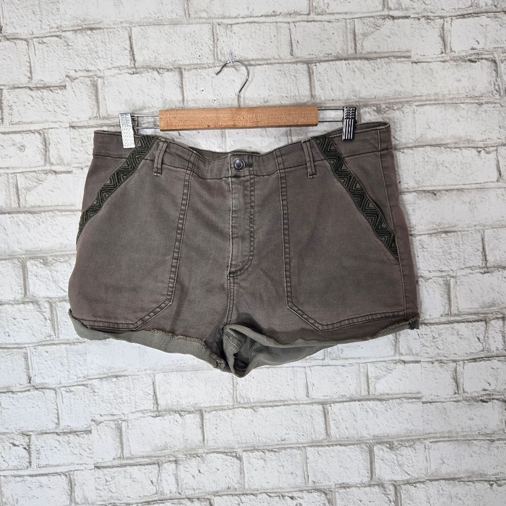 Knox Rose shorts - Picture 2 of 13